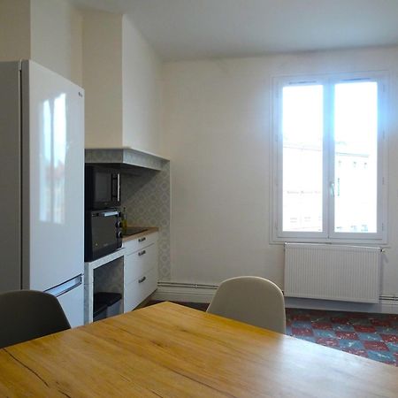 Chambre Privee Et Spacieuse Au Sein D'Un Logement Partage - Central, Quartier Villebourbon - 3 Chambres Doubles - 2 Balcons - Places De Stationnements Gratuites - 5 Min A Pied Gare Et Hypercentre Montauban Exteriör bild