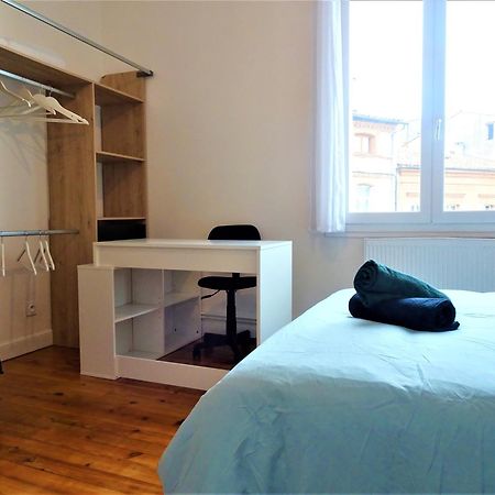 Chambre Privee Et Spacieuse Au Sein D'Un Logement Partage - Central, Quartier Villebourbon - 3 Chambres Doubles - 2 Balcons - Places De Stationnements Gratuites - 5 Min A Pied Gare Et Hypercentre Montauban Exteriör bild