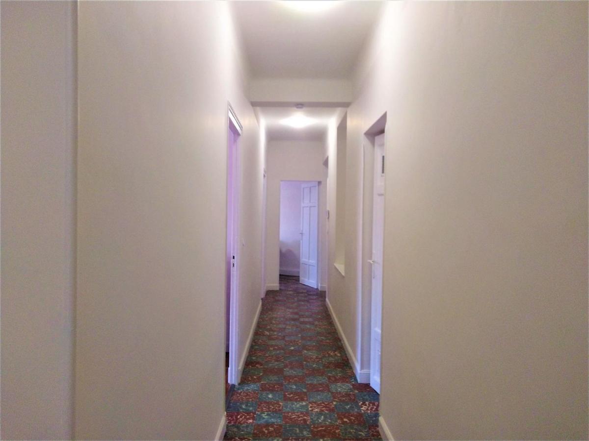 Chambre Privee Et Spacieuse Au Sein D'Un Logement Partage - Central, Quartier Villebourbon - 3 Chambres Doubles - 2 Balcons - Places De Stationnements Gratuites - 5 Min A Pied Gare Et Hypercentre Montauban Exteriör bild
