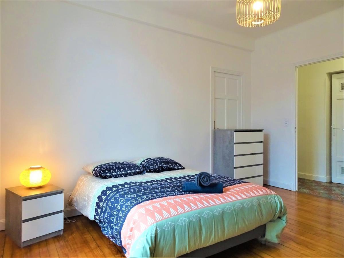 Chambre Privee Et Spacieuse Au Sein D'Un Logement Partage - Central, Quartier Villebourbon - 3 Chambres Doubles - 2 Balcons - Places De Stationnements Gratuites - 5 Min A Pied Gare Et Hypercentre Montauban Exteriör bild